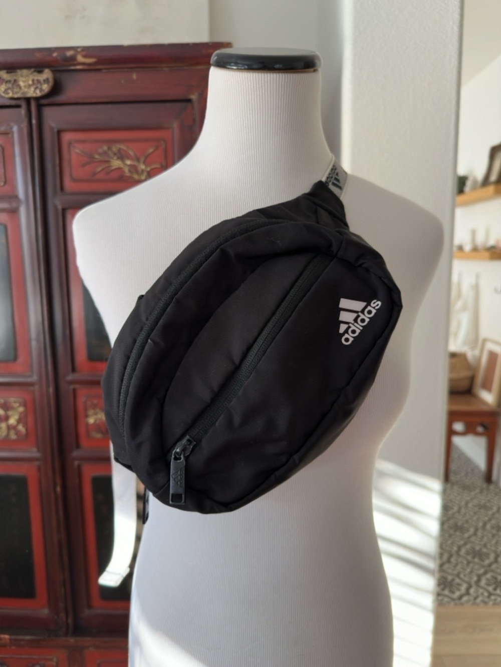 Adias Black Sling Crossbody Bag - Compact Everyday Waist Pack